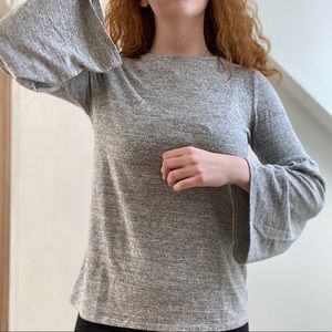 Grey bell sleeved shirt